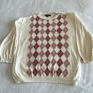 Burberry vintage three-quarter sleeve lightweight sweater top.